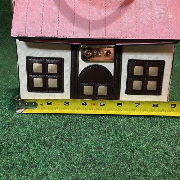 Adorable House Purse - Picture 10 of 10